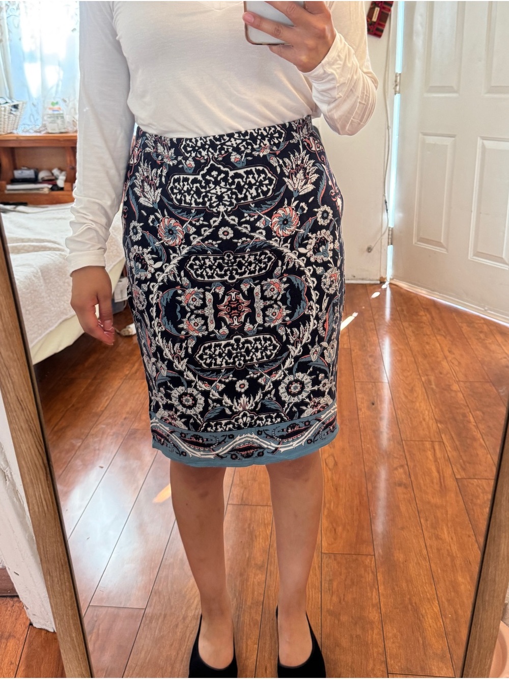 Max Studio Navy Floral-Print Pencil Skirt with Light Blue Accents